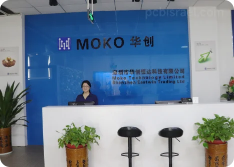 פקידת קבלה של MOKOPCB